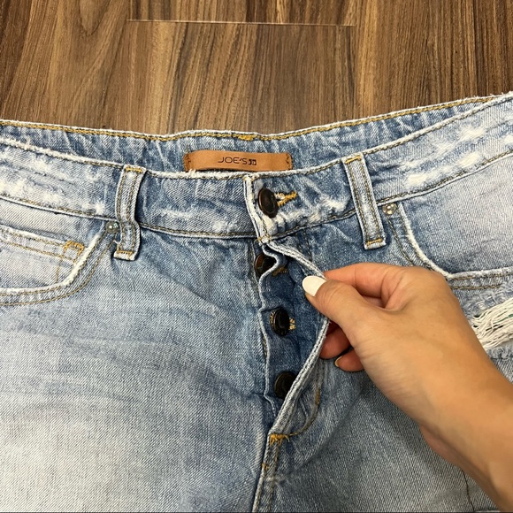 Joe's Jeans Collector's Edition Tayla Shorts sz 28 distressed cut off shorts - Picture 7 of 12